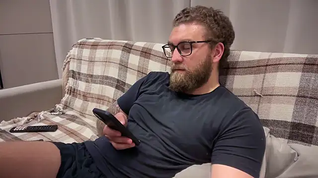 Bear_bear_ live sex cam