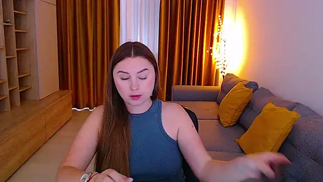 mia_bloomy webcam