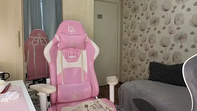 Watch _cute_ice live on EroticFlix - High definition streams