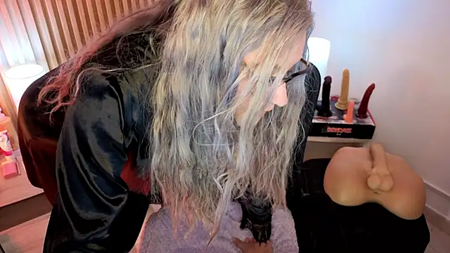 MarianL0ve webcam
