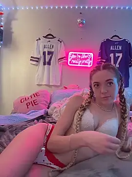 babygingerboo live sex cam