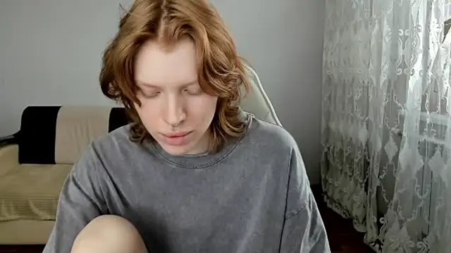 StellaDavis webcam