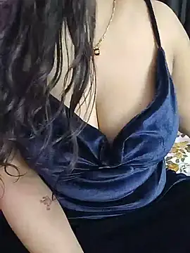 kaamuk_shweta webcam