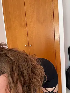 TenderLaGlamor webcam