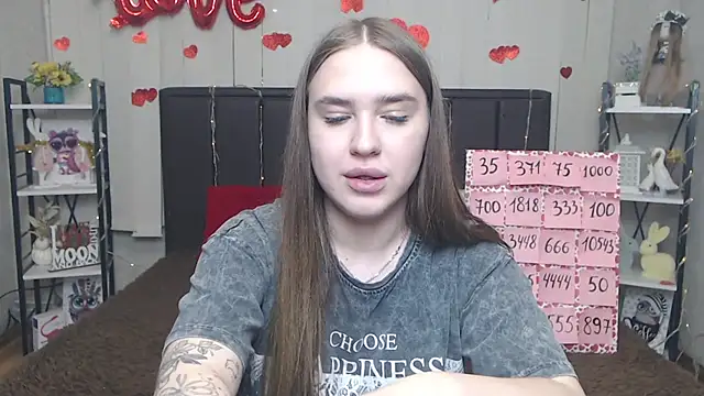 LauraHlot webcam