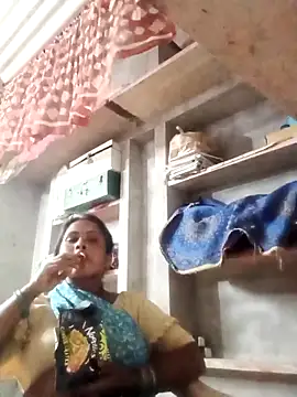 Watch Shreya_pandit live on EroticFlix - High definition streams