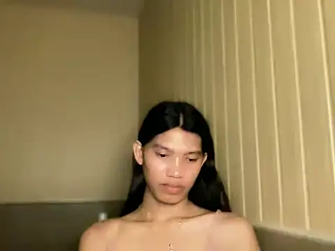 Model: Yourgoddess_jayve