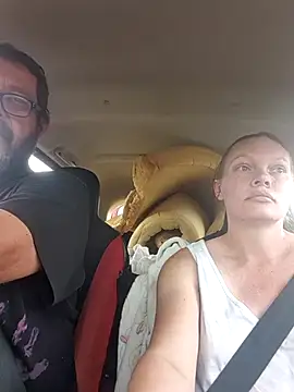 tryingwind (G milf) - Hand bra 1min