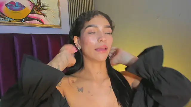 LauraAristizabal webcam