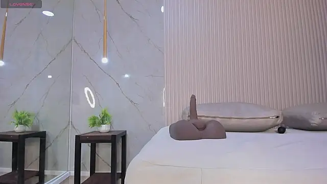 luna_taylorss webcam
