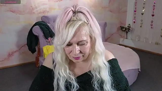 Penelope_Pinky webcam