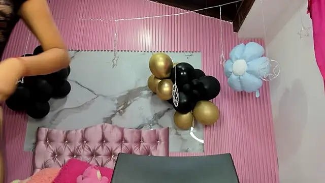 Mindy_19 webcam
