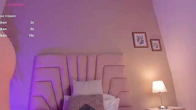 victoria_becker_ webcam
