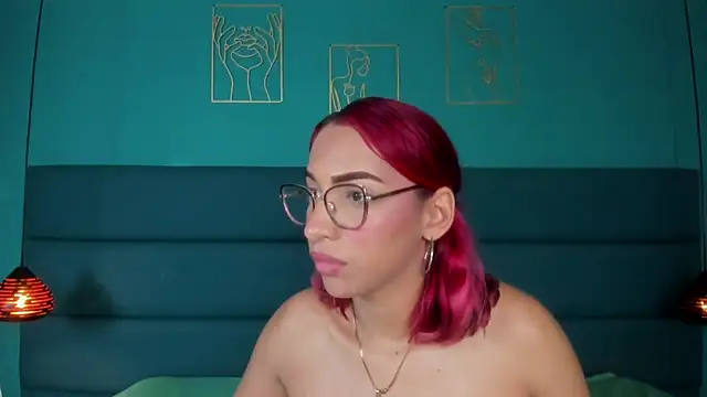 theladymonserrateshow webcam