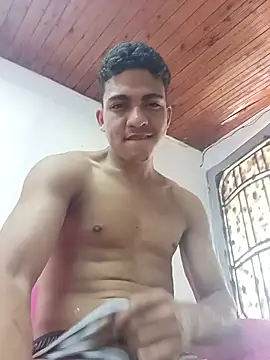 nikohot_anatole - NikoHot_anatole's free webcam - UK Sex Cams