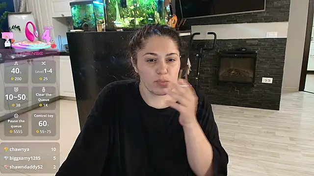 Layla- webcam
