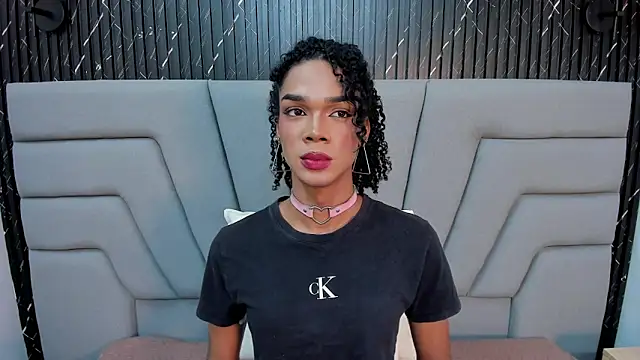 naomisteward - NaomiSteward's free webcam - UK Sex Cams