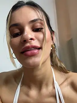 cuteluci_