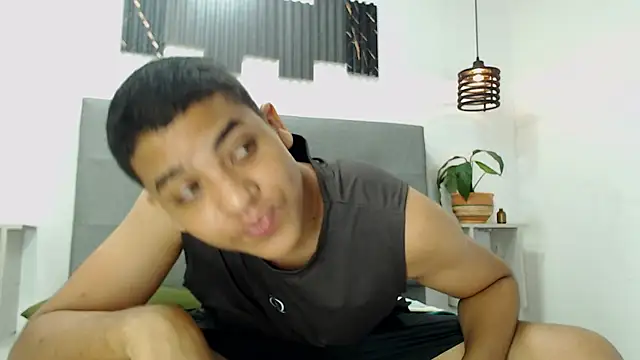 Lukaz_Caballero live sex cam