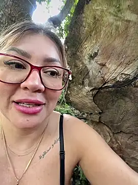 DIANITA_1988 chat room
