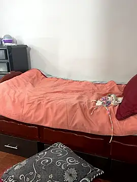 MariamGray1 webcam