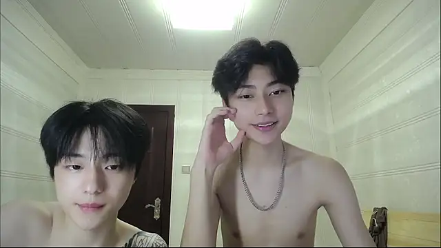 XX-XIUXIU live sex cam