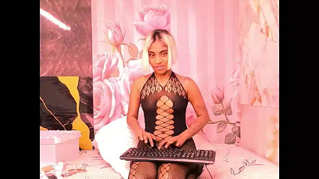 indian_barbie webcam