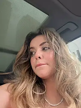 Alirawrz live sex cam