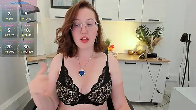 Charmy_Gracy webcam