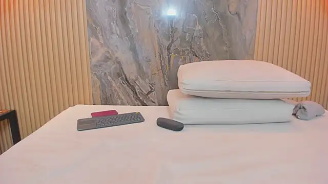 mary_spencer webcam