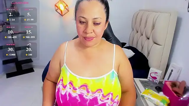 zarith_prada webcam