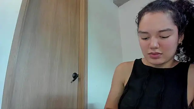 MiaRouseex webcam