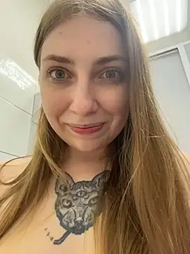sunny___bunny (F young) - RISKY SQUIRT near URINALS in MENs WC🚹💦