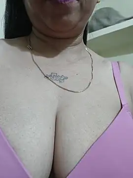 Neha8923 live sex cam