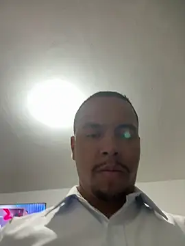 didio_ofc - Didio_ofc's free webcam - UK Sex Cams