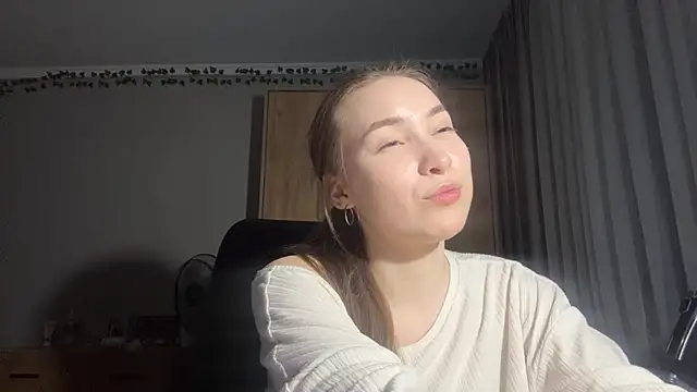 Milaissocute live sex cam