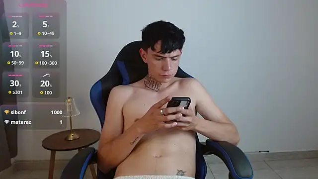 Hot_teo_