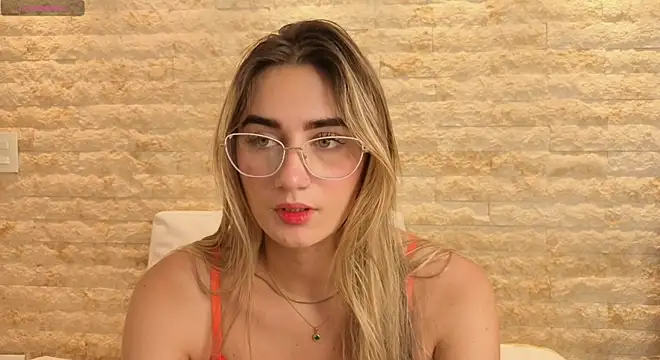 maryy_campbell_ webcam