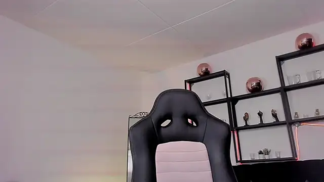 Ndayy1 - Trans webcam sex chat