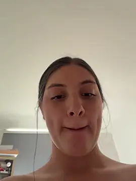 Emily S (EmilyS__)