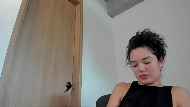 MiaRouseex webcam