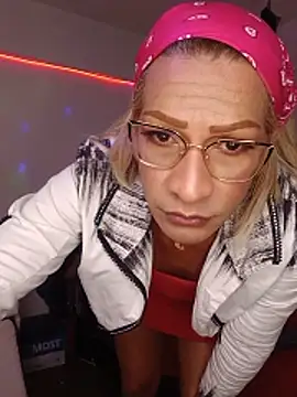 Model: boss-thebitch
