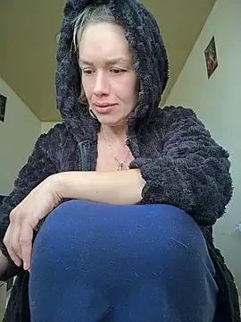 MARILYNMADELENAKOVANOVA webcam