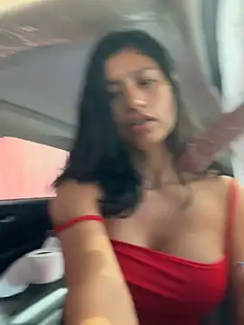 sexi_noemi (F young) - putting oil on my breasts in the street