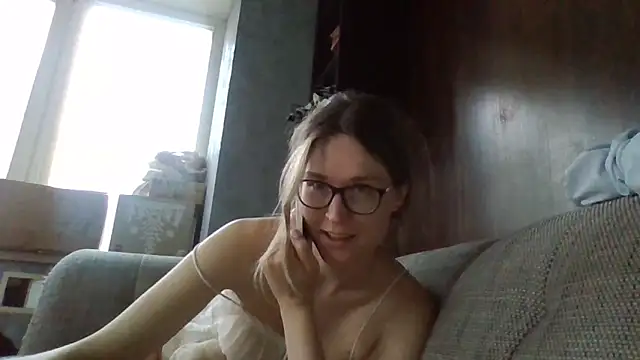jugira - Jugira's free webcam - UK Sex Cams