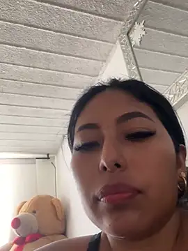 emmyjhonson07 live sex cam