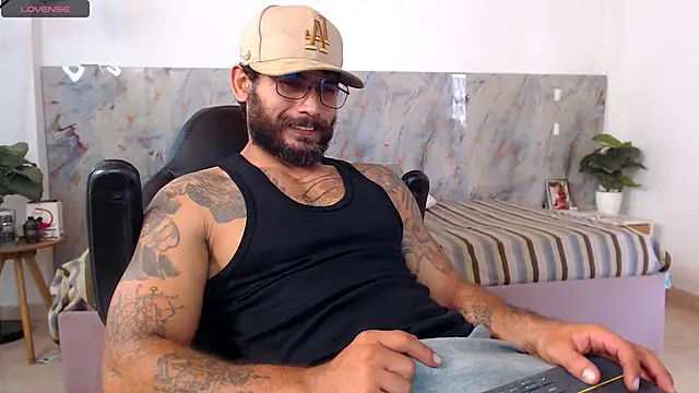 hanz_col - Hanz_col's free webcam - UK Sex Cams