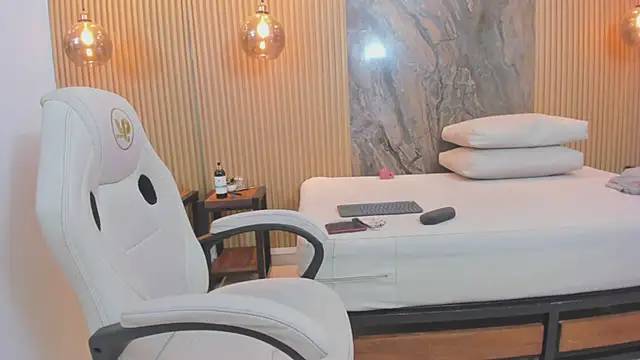 mary_spencer webcam
