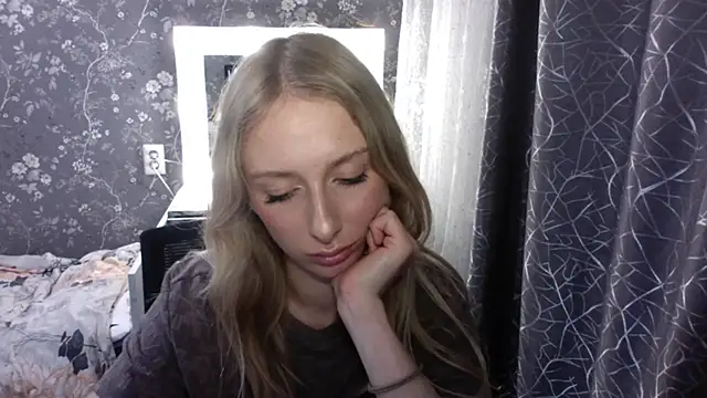 AliceTwinkle webcam
