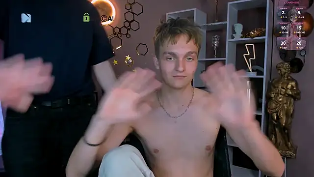 john_lik - John_lik's free webcam - UK Sex Cams